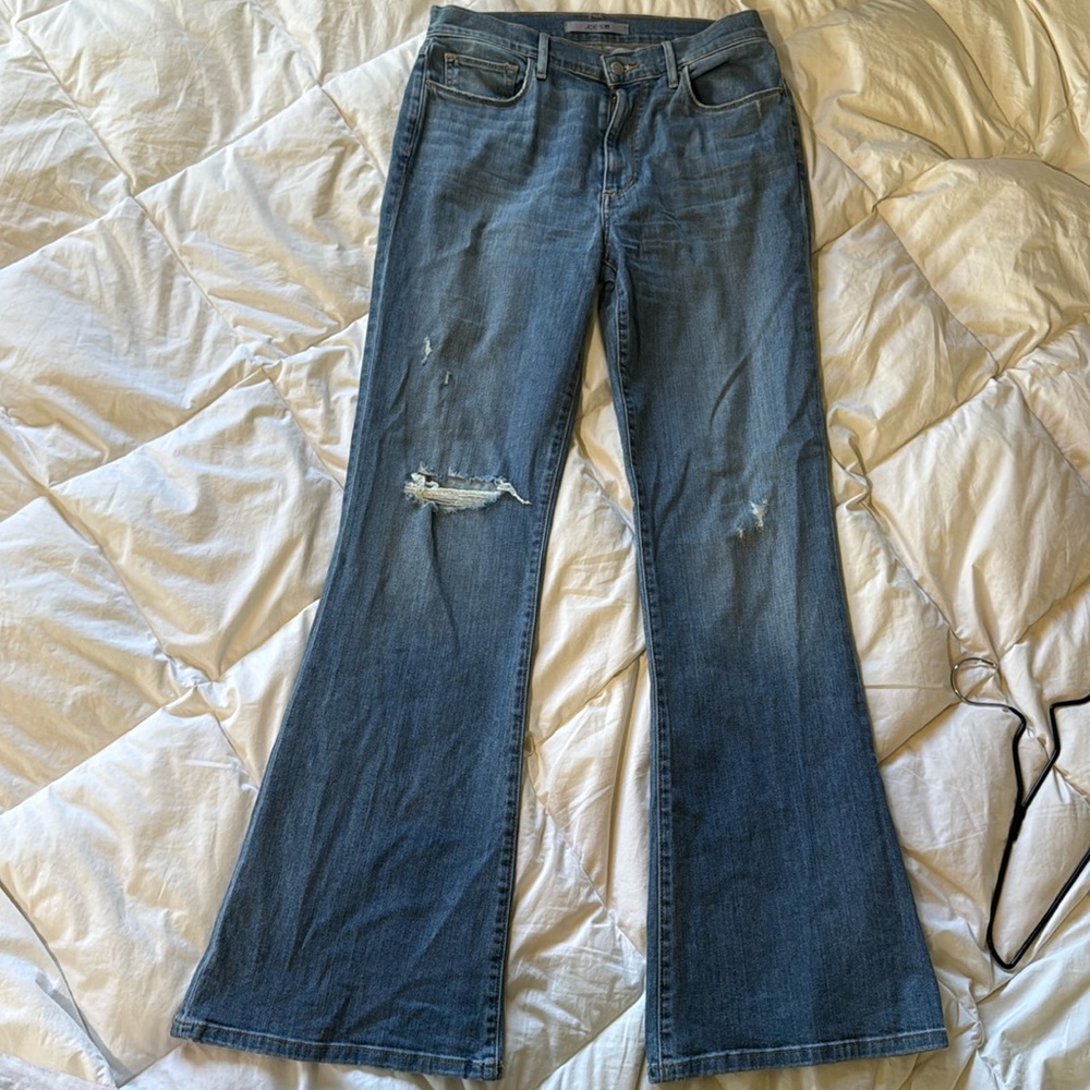 JOE’S JEANS HIGH-RISE NEHA 30 FLARED LEG